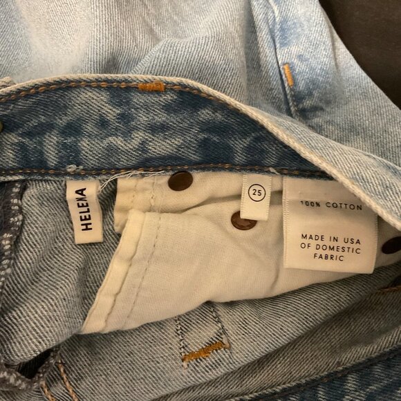 GRLFRND Helena Embroidered Button Fly Cropped Jeans Chelsea Hotel sz.25 - Picture 7 of 10